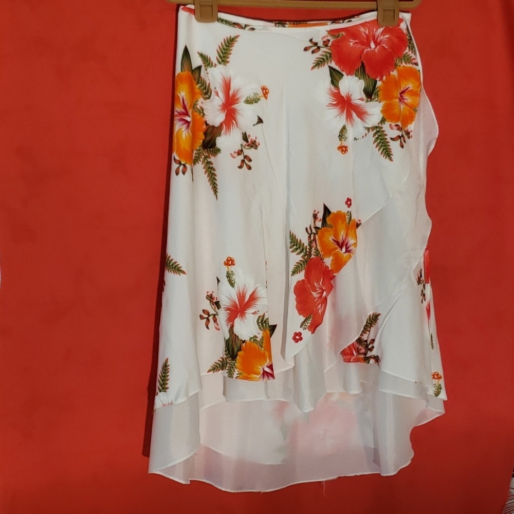 Gorgeous tropical wrap around skirt 0013